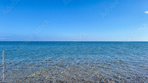 Spiaggia con mare trasprarente