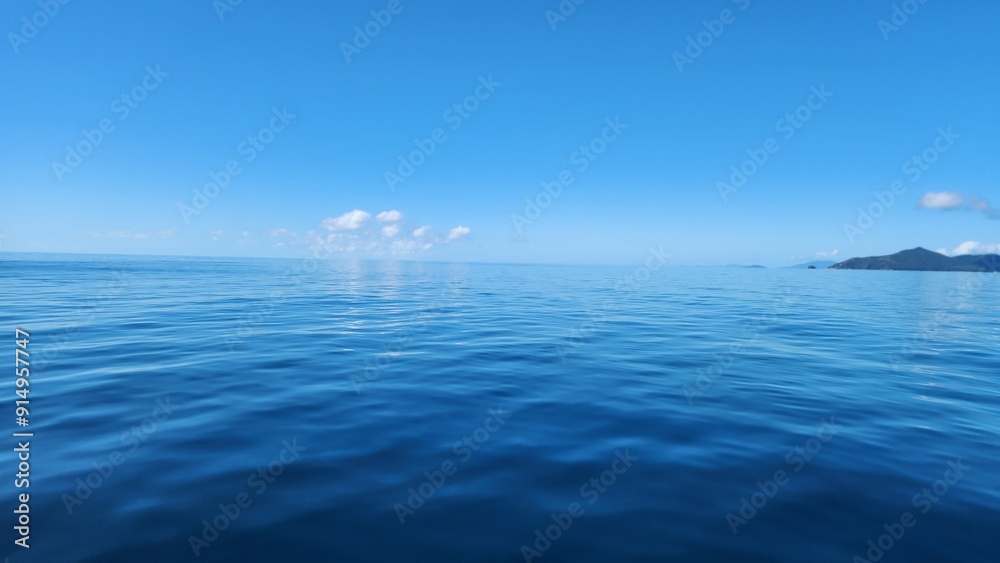 Fototapeta premium ocean and sky