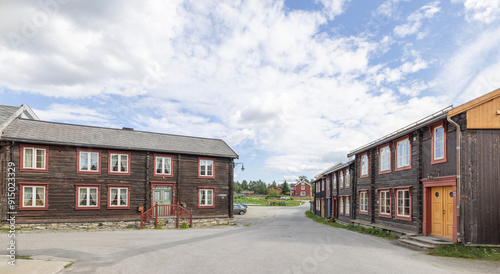 Walk in the streets of Røros, World Heritage city and old copper mining city