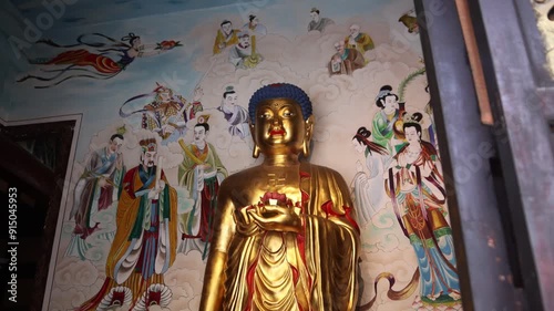 Buddha statue in Daci monastery in Chengdu, Sichuan photo