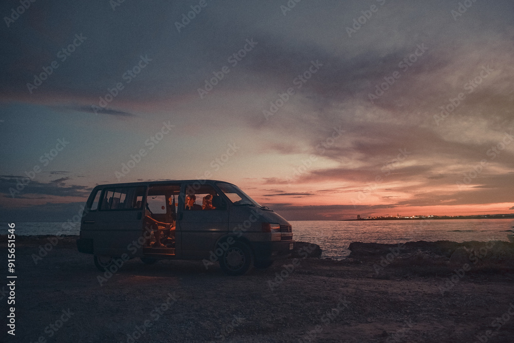 Naklejka premium Van in Puglia