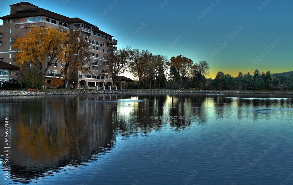 Fototapeta premium BUILDINGS BY THE WATER