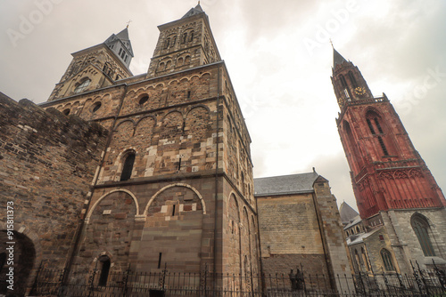 Historisches Erbe in Maastricht; St. Servatius und St. Johann 