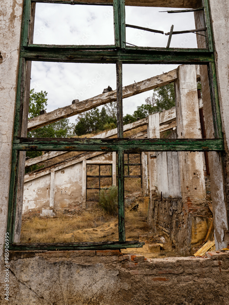 Ruinas, ventana
-
Ruins, window Ruinas, ventana
-
Ruins, window