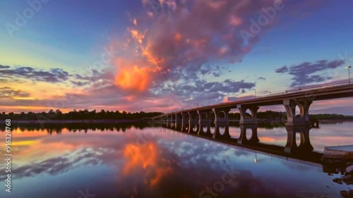 Wallpaper Mural sunset bridge
 Torontodigital.ca