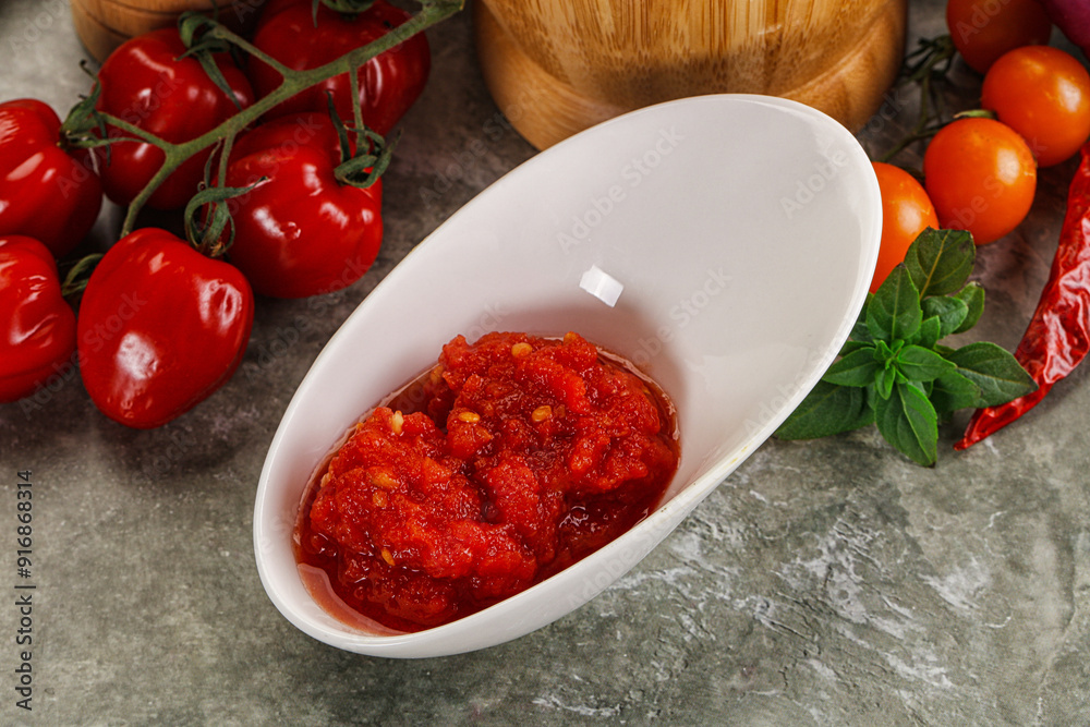 Fresh tomato puree pasta sauce Fresh tomato puree pasta sauce