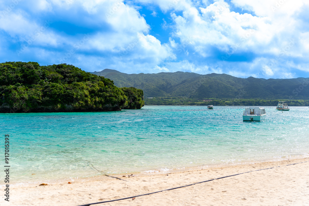 Fototapeta premium 川平湾の景色