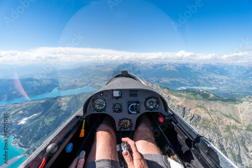 Cockpit eines Segelflugzeuges im Flug