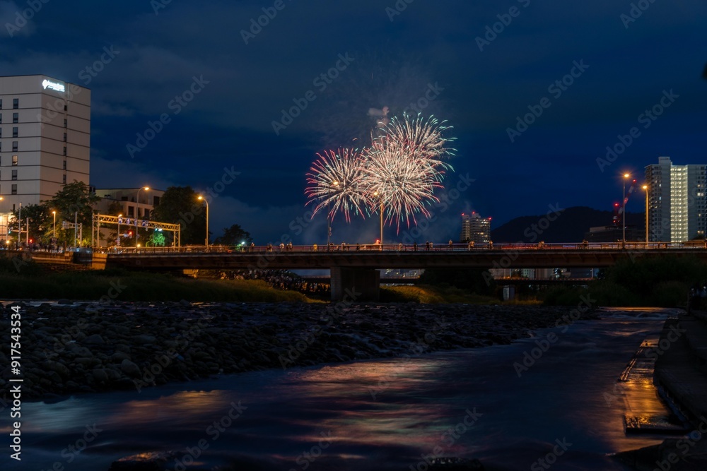 北海道 札幌 豊平川花火大会 夏 北海道 札幌 豊平川花火大会 夏