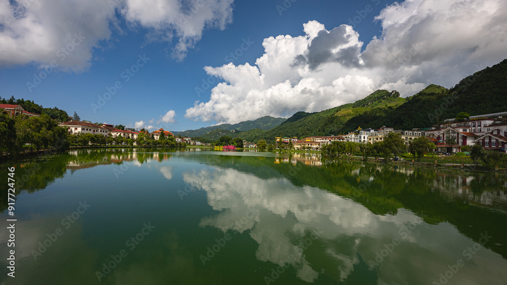 Fototapeta premium Lake in SaPa city with reflections of clouds
