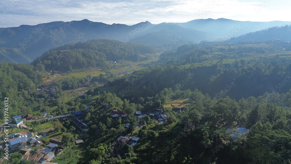 Naklejka premium Wide aerial view of hills and mountains