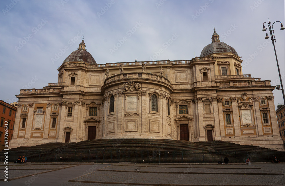 Obraz premium A grand renaissance church in Rome
