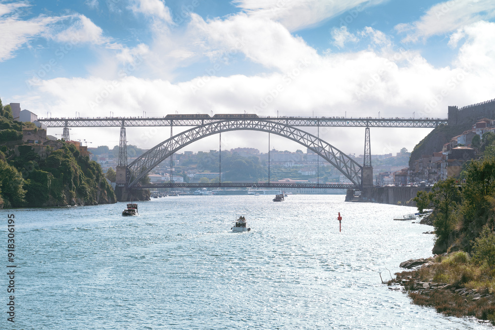 Fototapeta premium View of the city of Porto, Portugal, in colorful close-up