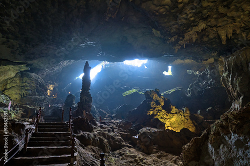 Sung Sot Cave, Halong Bay, Vietnam