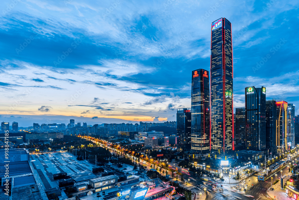 Obraz premium Night view of the skyline of Guiyang International Financial Center CBD in Guizhou, China