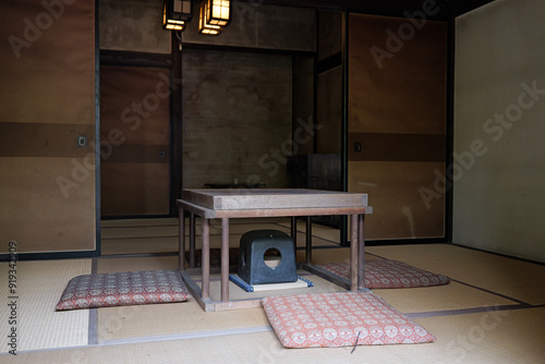 湯西川の日本家屋の居間