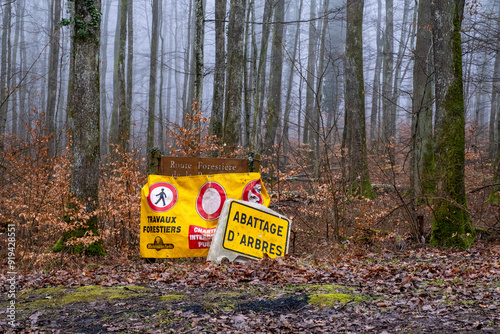 Panneaux de travaux forestiers