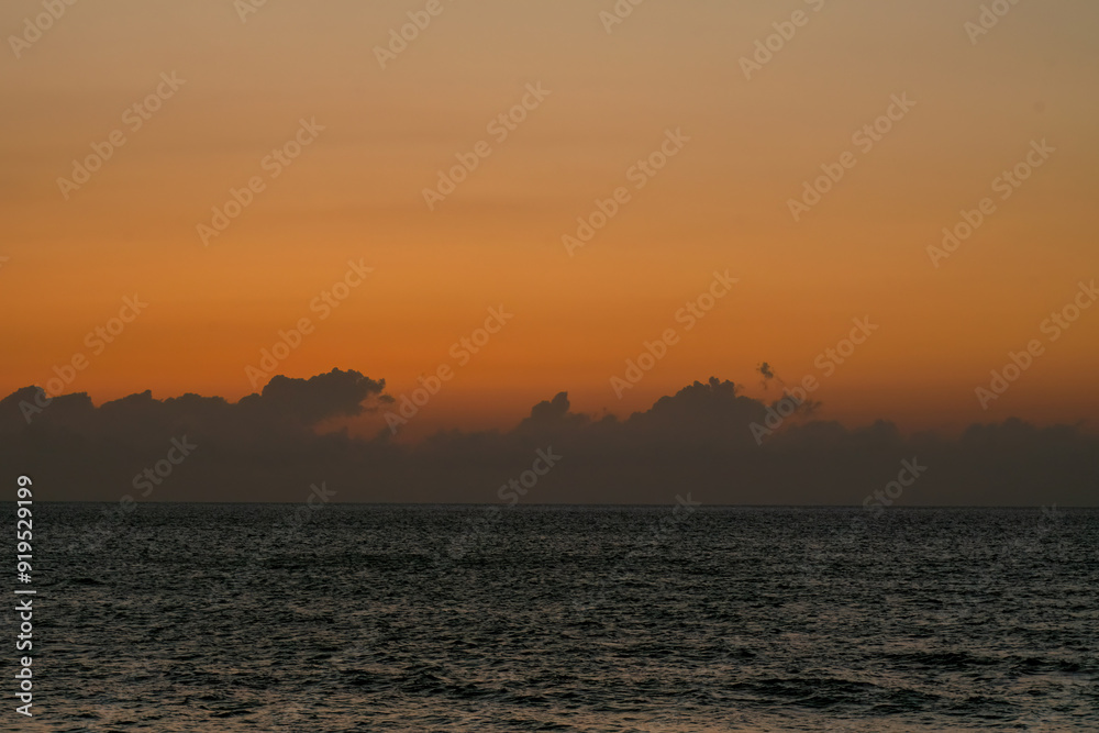 夕日と雲 夕日と雲