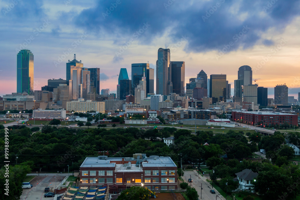 Fototapeta premium Sunset and stormclouds over downtown, Dallas, Texas, United States of America.