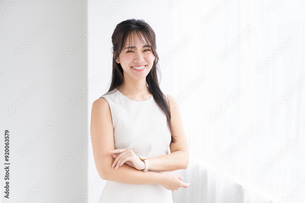 笑顔の女性 ビジネス 笑顔の女性 ビジネス