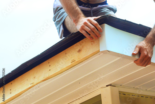For exterior wooden corners, it is recommended to install aluminum composite panels fascia trim in order to protect wood from damage