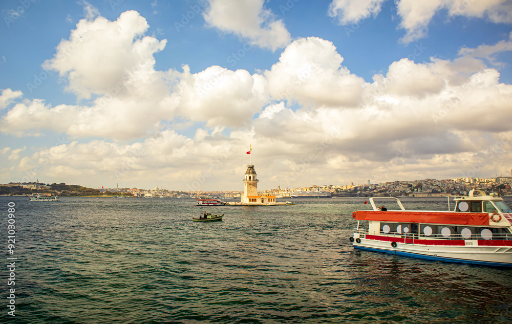 Φωτογραφία Historical Maiden's tower, kiz kulesi, leander s tower city shorescape uskudar i