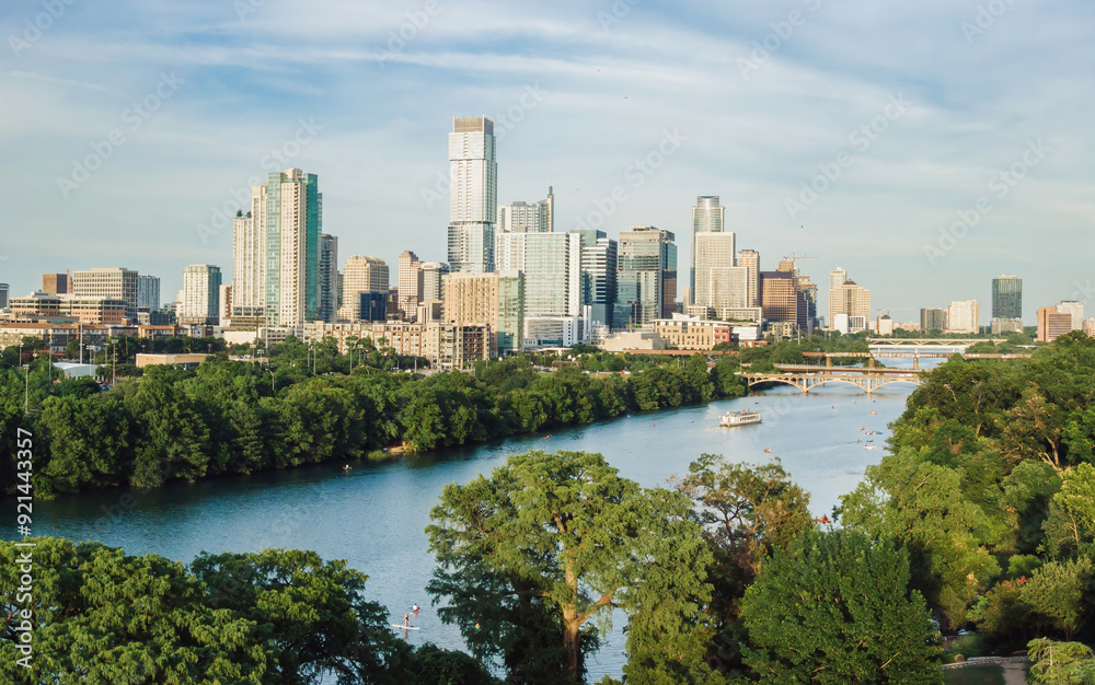 Fototapeta premium Colorado River and downtown Austin, Texas, United States.