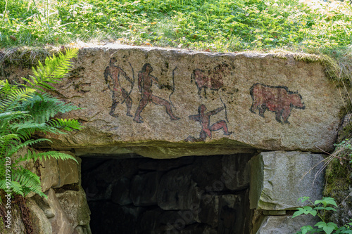 Steinhöhle im Naturpark Schrems photo