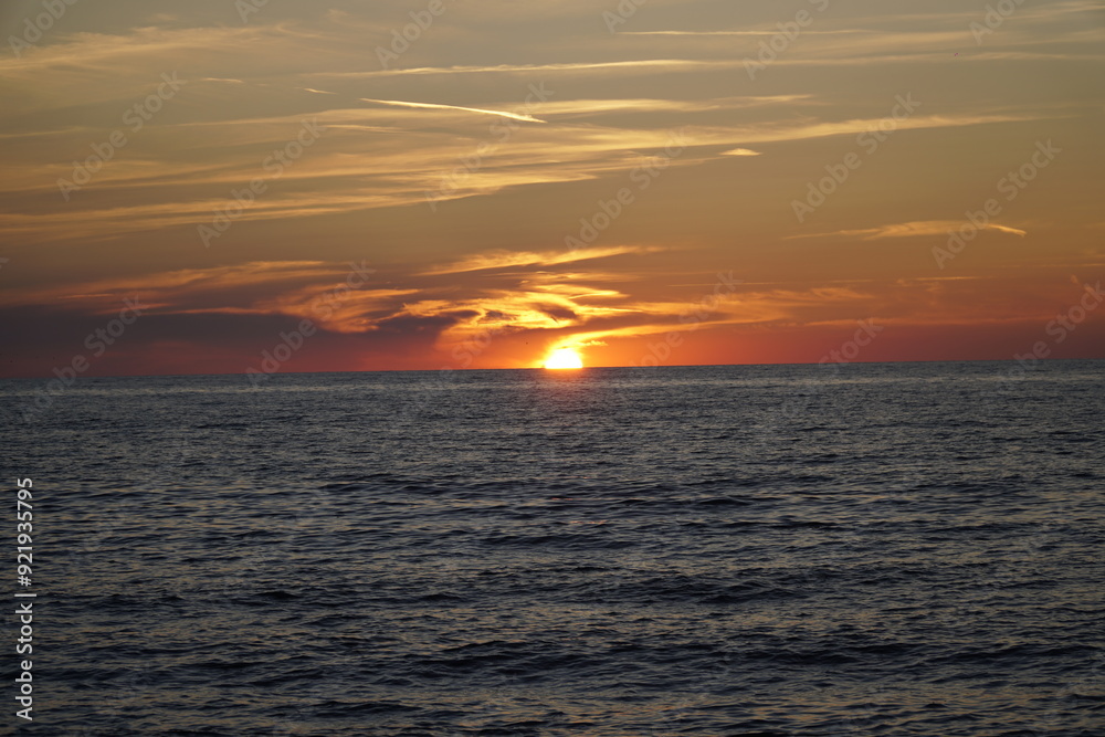 sunset in the sea sunset in the sea