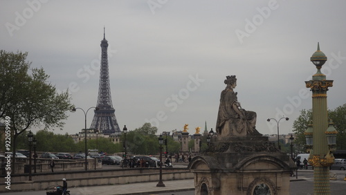 The Statue and the Tower
