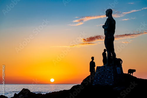 Obraz na płótnie Beautiful sunset in Paul do Mar on the island of Madeira w salonie