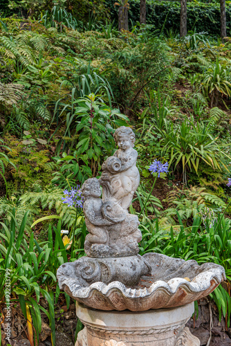 Obraz na płótnie Walk around the Monte Palace Tropical Garden on the island of Madeira w salonie
