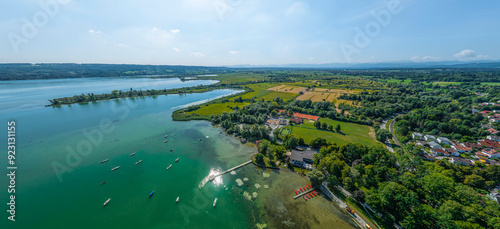 Blick auf den südlichen Ammersee bei Dießen in Oberbayern