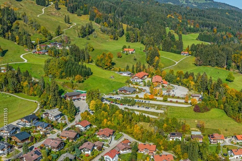 Herbstliches Oberallgäu bei Ofterschwang im Luftbild, Blick zur Talstation des Weltcup-Express photo