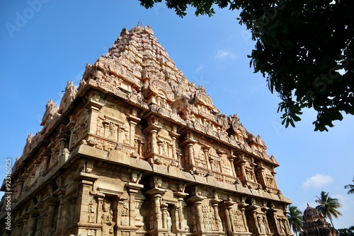 インド 南インドのヒンズー寺院 ガンガイゴンダチョープラム