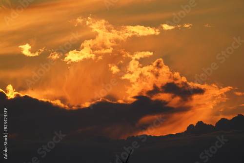 Sonnenutergang bewölkt abendrot photo