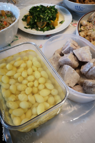 Ginkgo nuts in syrup and taro, a dish for Chinese New Year