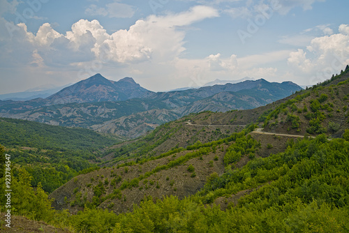 Hotova Dangell national park main road photo