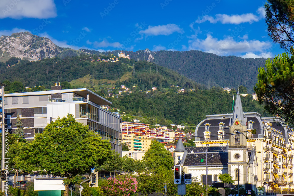 Obraz premium Elegant Montreux Street with old building Views