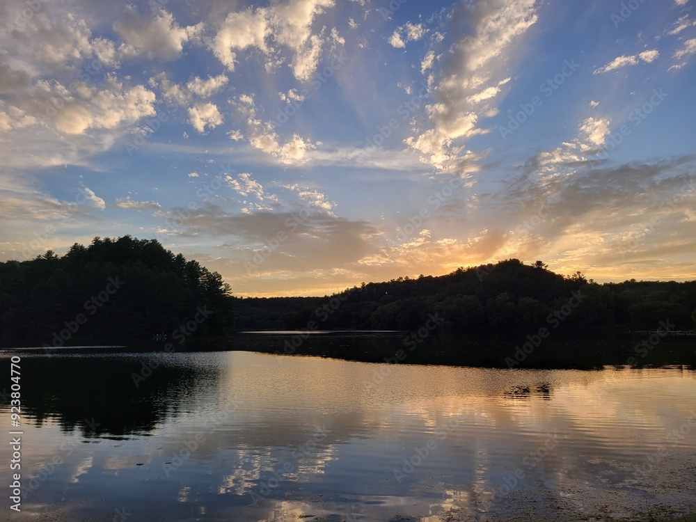 Fototapeta premium Sunset over the lake