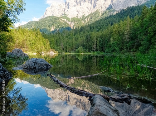 Blick auf den Frillensee in den Alpen bei Grainau photo