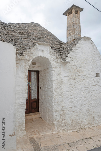 Obraz na płótnie The Old town of Alberobello, Apulia Region, Italy w salonie