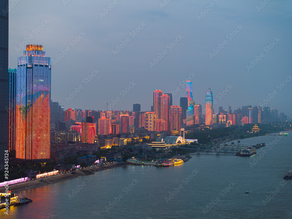 Fototapeta premium Skyline view of Wuhan City landmark