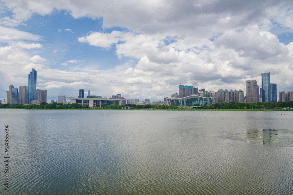 Skyline view of Wuhan City landmark Skyline view of Wuhan City landmark