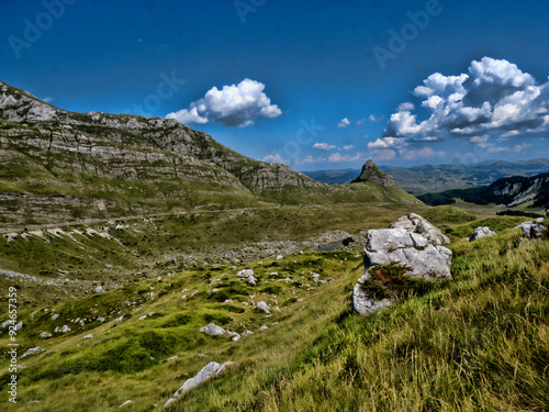 Obraz na płótnie Beautiful mountains of Durmitor National Park in Montenegro w salonie