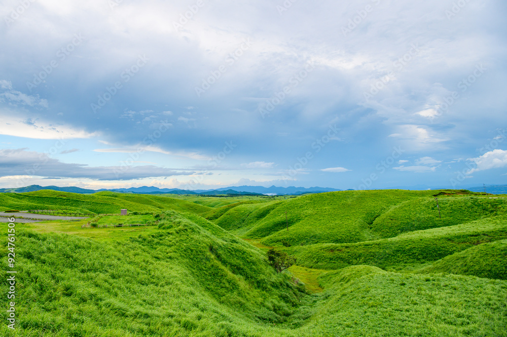 Obraz premium 阿蘇国立公園 大観峰からの一望