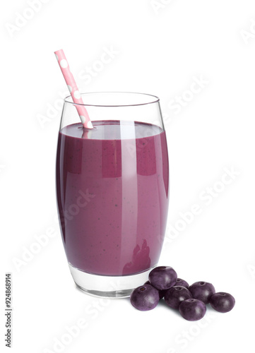 Wallpaper Mural Tasty acai juice in glass and berries isolated on white Torontodigital.ca