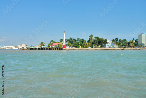 Obraz na płótnie View of Belize city from the Caribbean sea w salonie