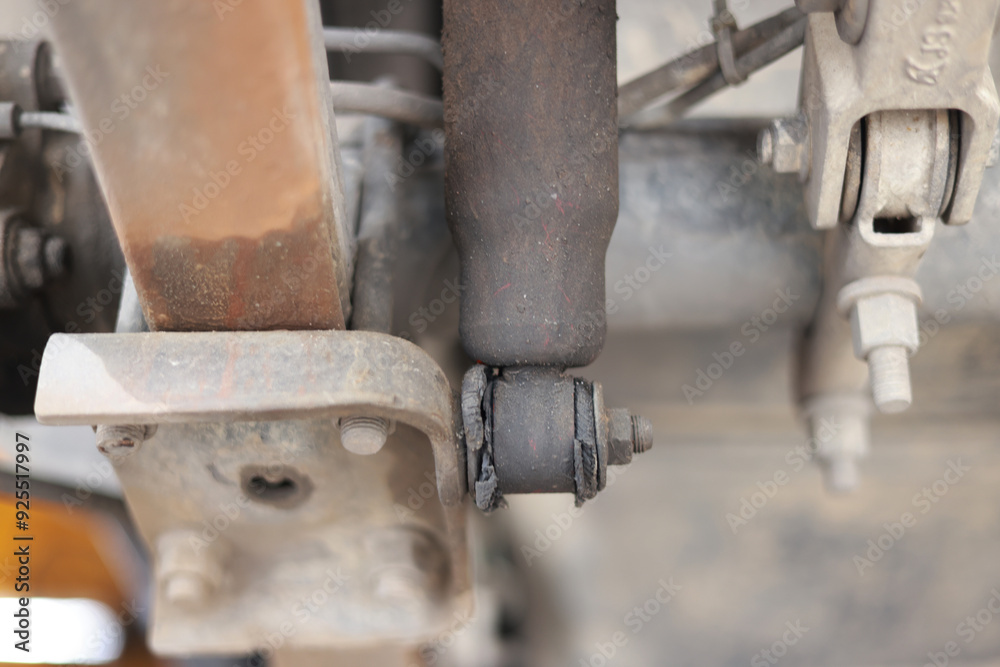 Car Repair, Vehicle underbody maintenance, Shock absorber oil leakage Car Repair, Vehicle underbody maintenance, Shock absorber oil leakage