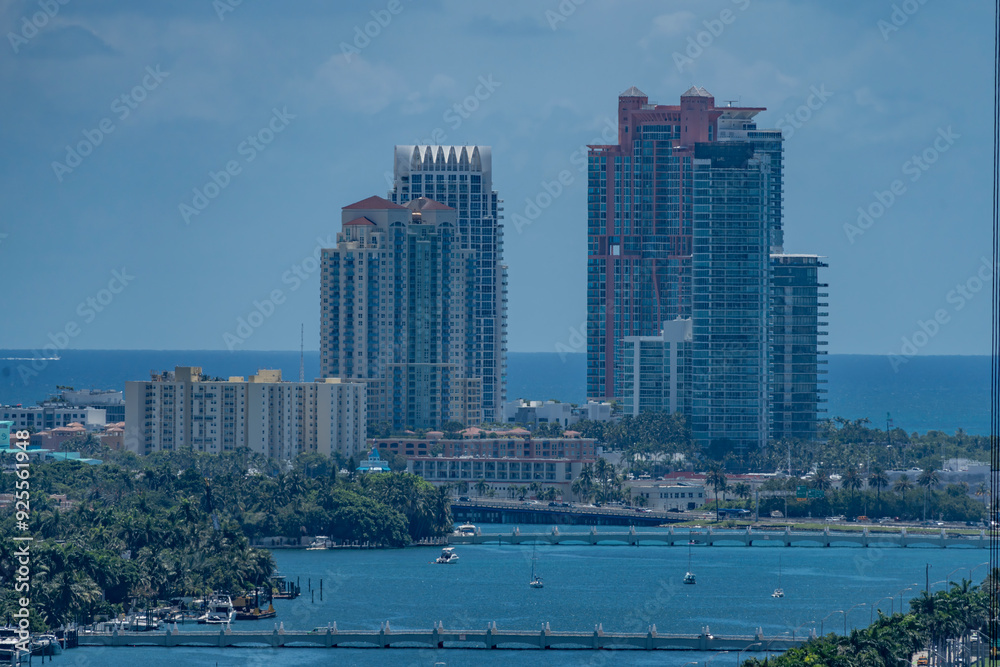 Naklejka premium Edificios de Miami Beach